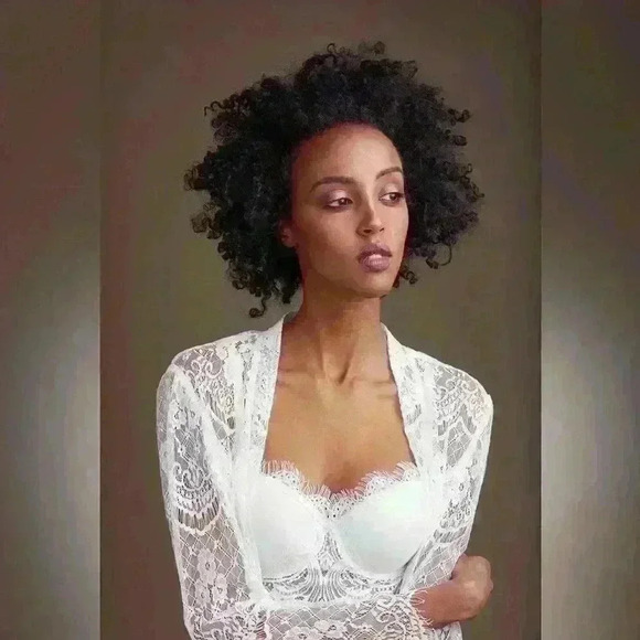 Push Up Bra Scallop Lace Rigel by Less Is Amor - Picture 3 of 6